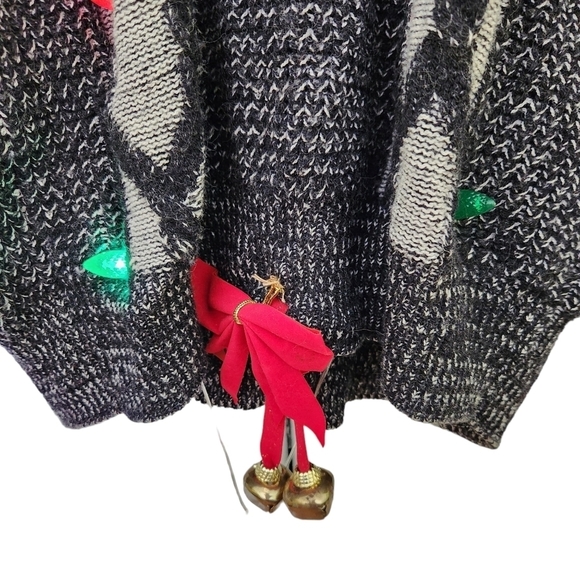Jantzen sweater company black gray knitted WORKING light up Christmas sweater - Picture 4 of 10